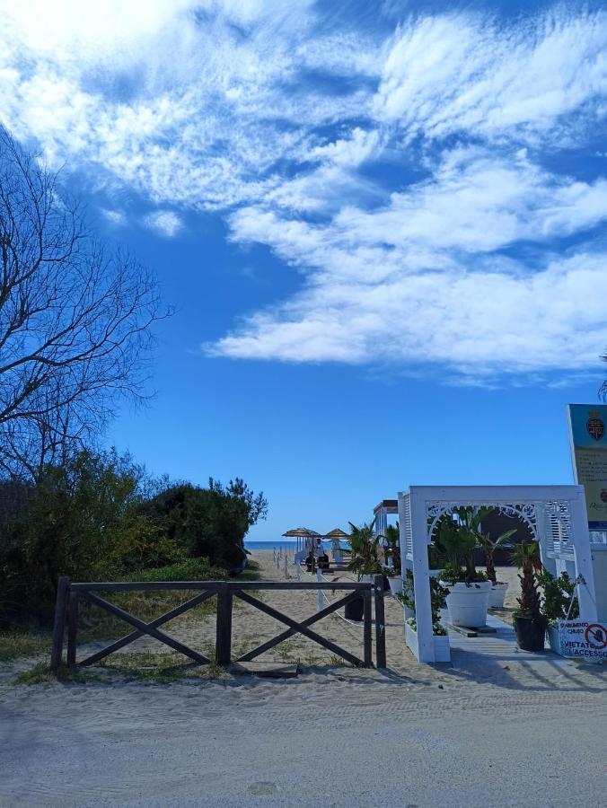 Casa Al Mare Le Dune ลิโด มารีนี ภายนอก รูปภาพ